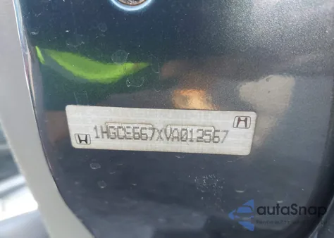 1997 Honda Accord Ex V6 из США, поврежденный, VIN 1HGCE667XVA012567